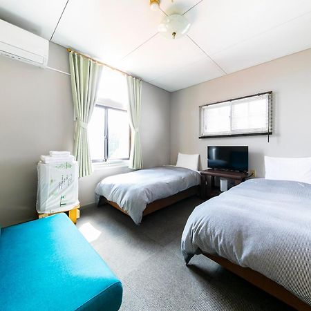 Guesthouse Leaf Hokuto  Exterior foto